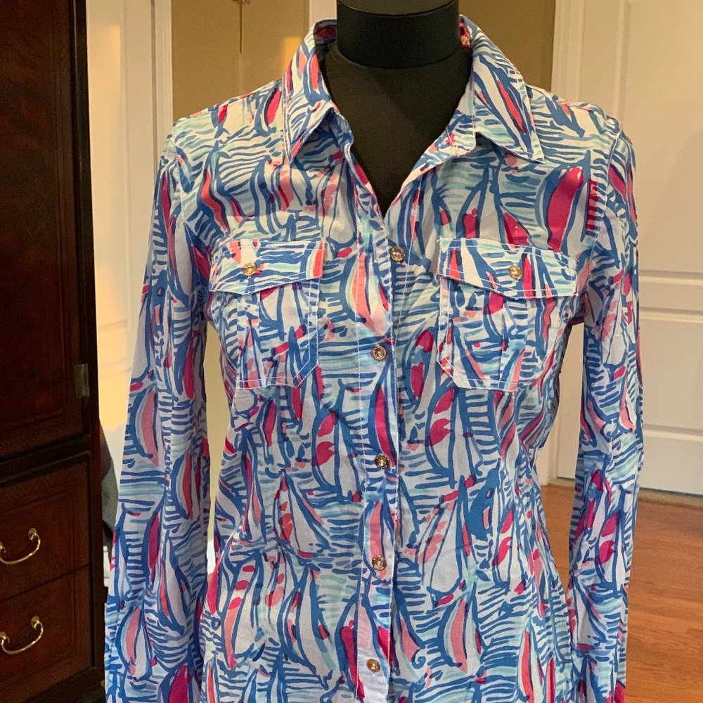 Lilly Pulitzer Red Right Return Cruiser Shirt Size 8